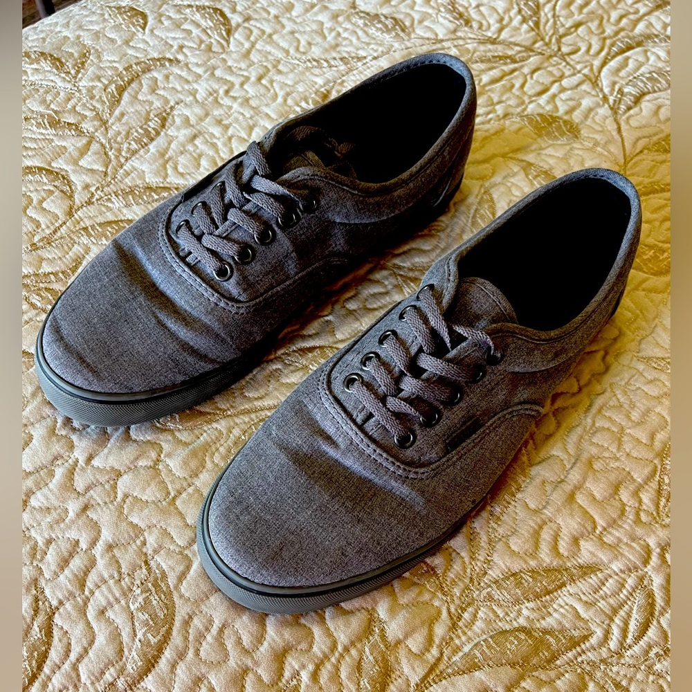Men’s Gray Canvas Vans Shoes